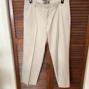 Men’s Iron-Free Khakis